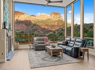 1594 Claret Cup Ln, Springdale, UT 84767