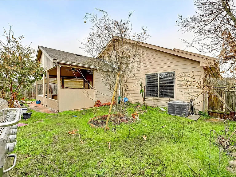 3522 Samuel Adams Ln — Photo 36