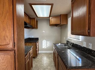 2804 Villalovos Ct APT 3, Bakersfield, CA 93304