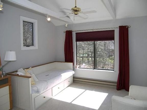 Upstairs bedroom