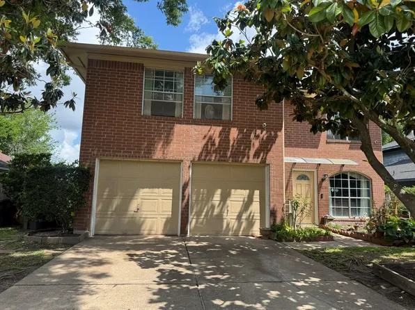 6223 Star Lake Dr, Humble, TX 77396