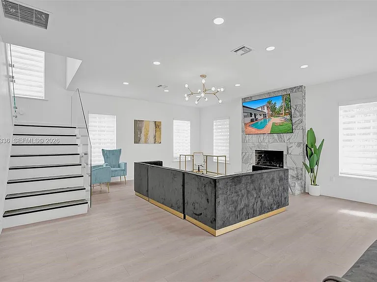 5440 NE 22nd Ave — Photo 55