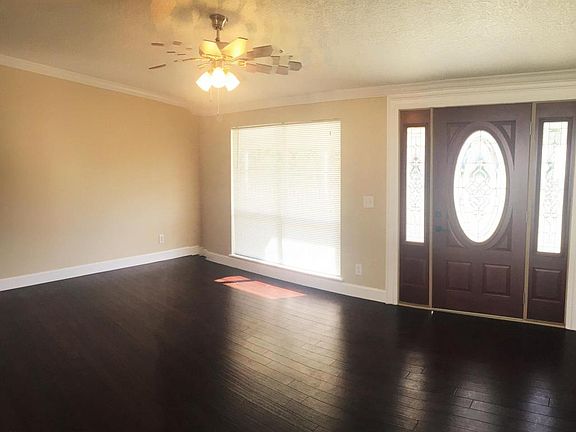 2nd image of 11304 Princessa Ln