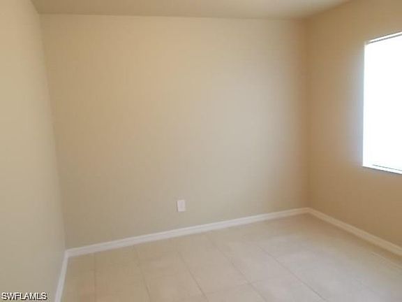 2nd image of 855 Motel St E
