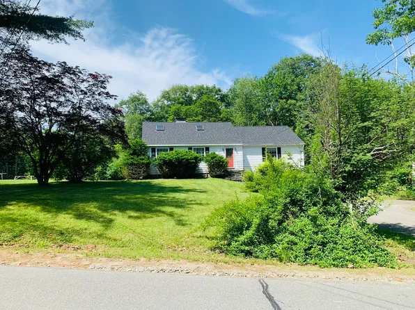 1172 West Road, Belgrade, ME 04917