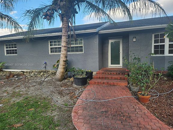 3rd image of 23801 SW 217th Ave