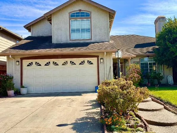 933 Provincetown Dr, Salinas, CA 93906