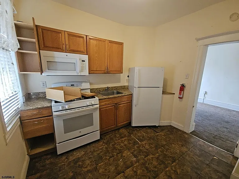 3818 Ventnor Ave — Photo 9