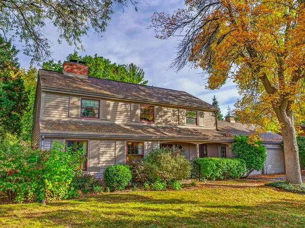 6406 Landfall Dr, Madison, WI 53705