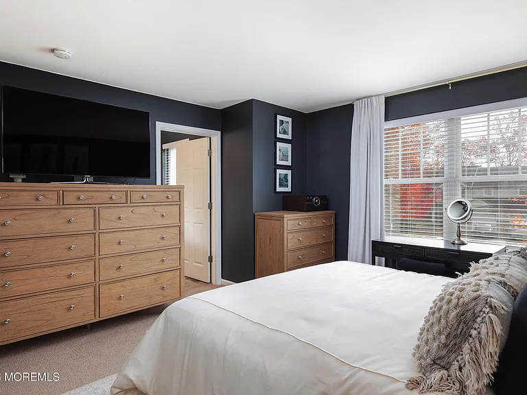 207 Harvest Way — Photo 18