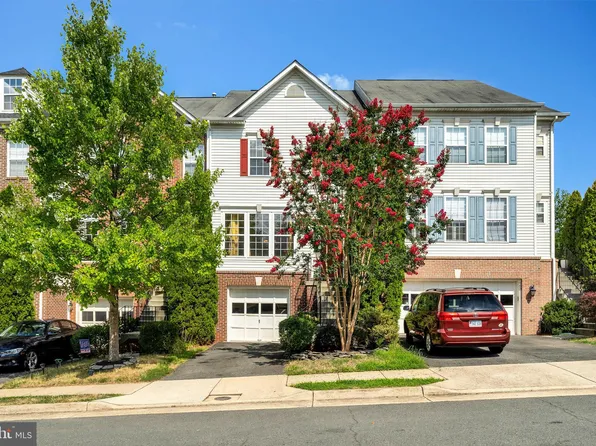658 Burnside Ter SE, Leesburg, VA 20175