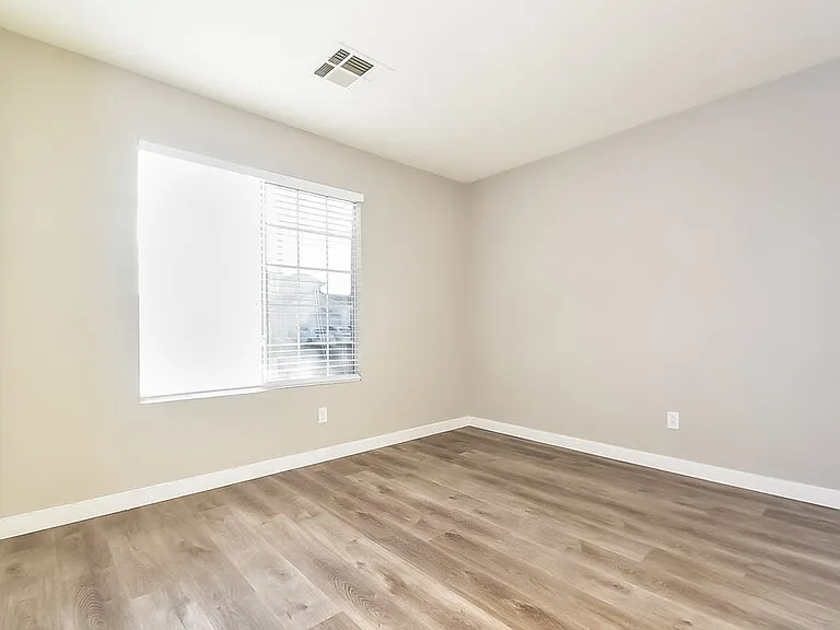3633 Nairobi Ln — Photo 14