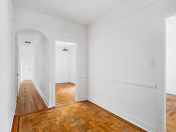 3rd image of 163 Ocean Ave APT L1