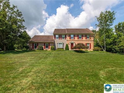 2178 Wehr Mill Rd S, Allentown, PA, 18104