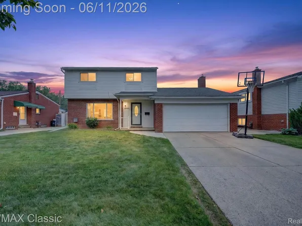 32448 Washington St, Livonia, MI 48150