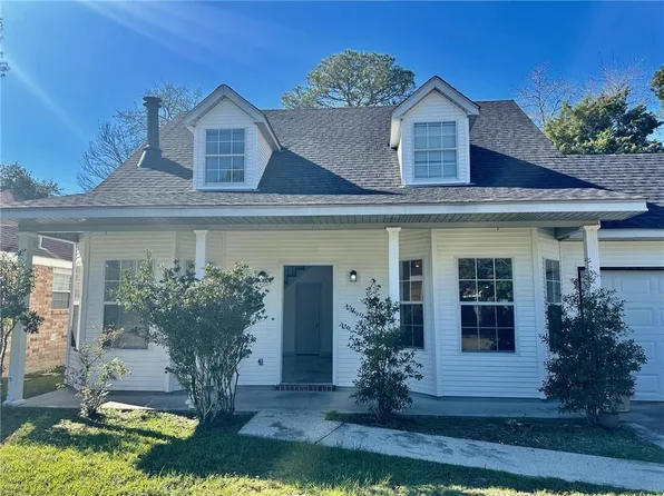 367 E Suncrest Loop, Slidell, LA 70458