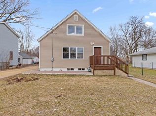 1214 Samuelson Rd, Rockford, IL 61109