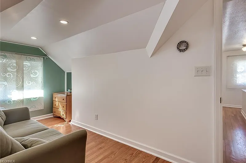 Thumbnail 15