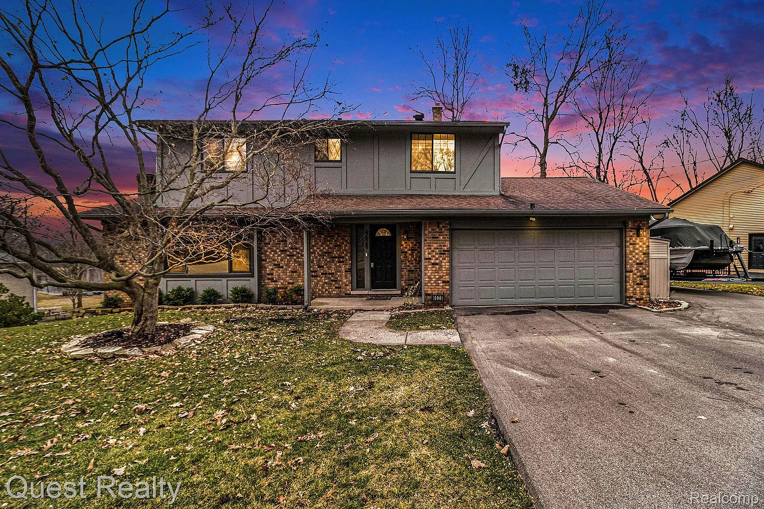 4628 Curtis Ln photo 1