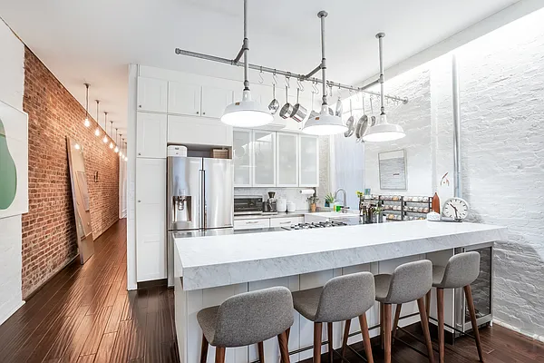 Sold by Compass | media 3