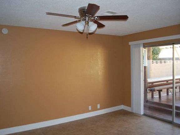 Living Rm.