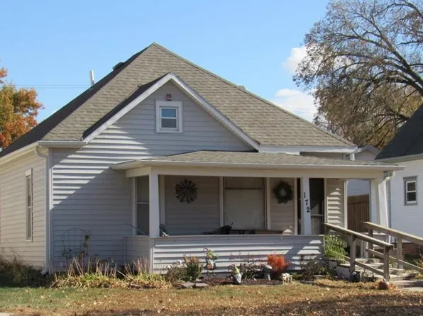 172 N 6th St, David City, NE 68632