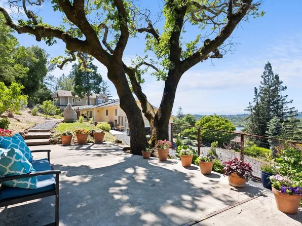 5452 Bader Road, Santa Rosa, CA 95409