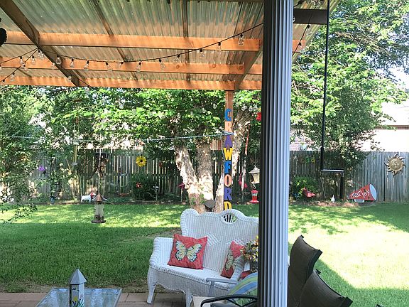 2nd image of 6008 Beacon Hill Dr