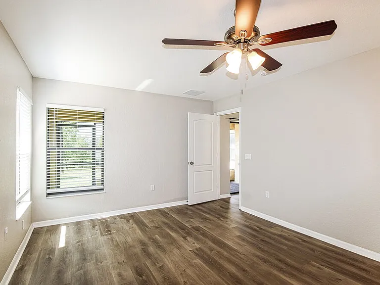13114 Scottville St — Photo 10