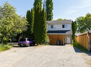 3007 Lowe Ct, Kelowna, BC V1Y8L3