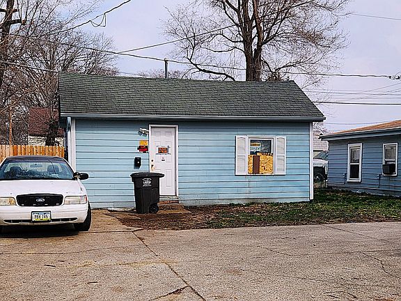 5th image of 1320 E 25th St