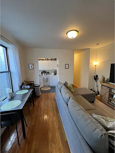 506 Amsterdam Ave #6A Photo 1