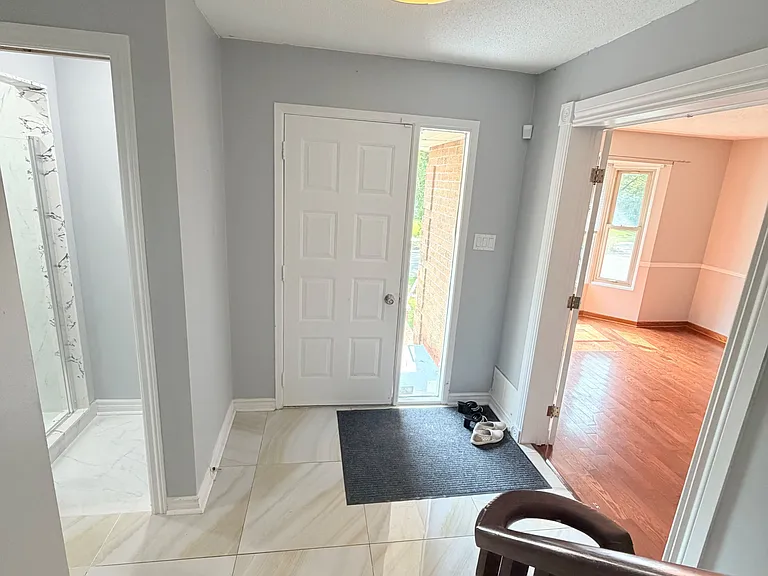 41 Broadbridge Dr #MAIN AND UPPER — Photo 12