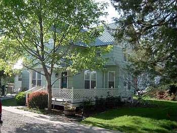 2nd image of 116 SW Boulevard