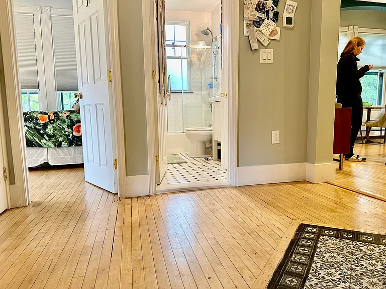 49 Grove St #4 — Photo 3
