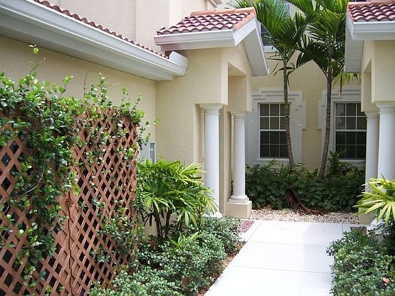 3rd image of 2012 Tarpon Bay Dr N APT 201