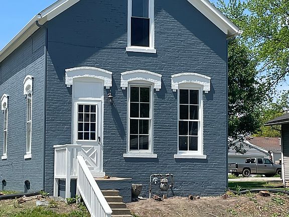 2nd image of 1320 S 4th St