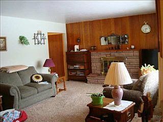 2nd image of 2615 Laurie Dr
