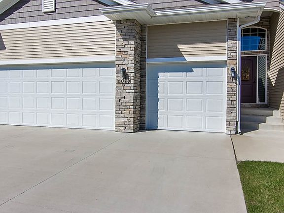 2nd image of 6070 Bradford Ln