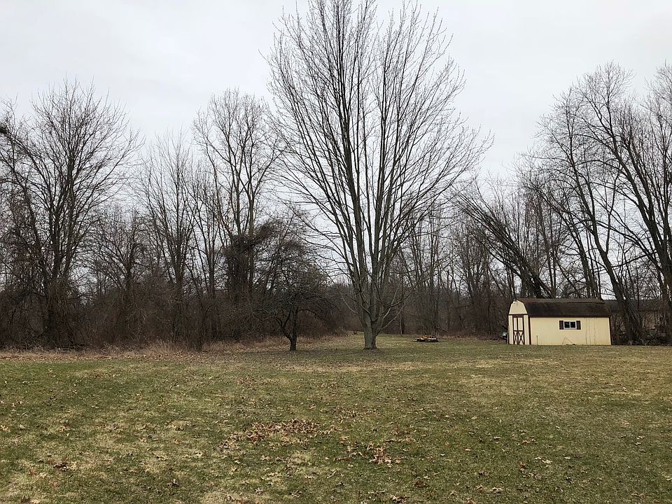 2nd image of 3434 Elliot Rd