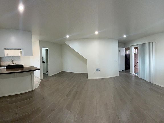3rd image of 440 W Orangewood Ave APT B