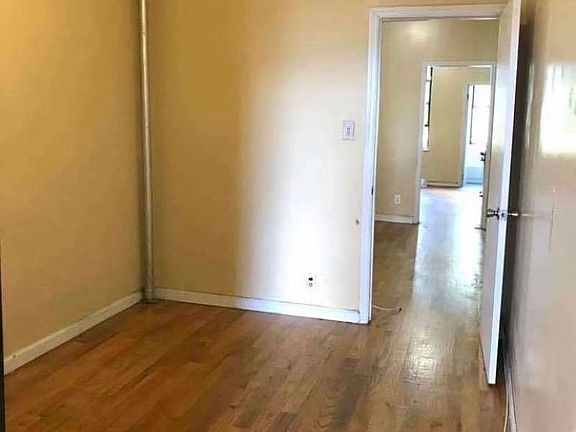 3rd image of 884 Flushing Ave #3A