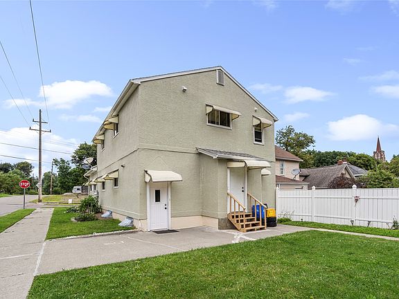 3rd image of 1800 Witherill St