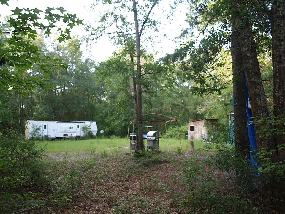 2nd image of Deerwood Blvd