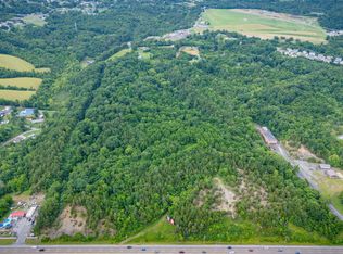 E Stone Dr, Kingsport, TN 37660