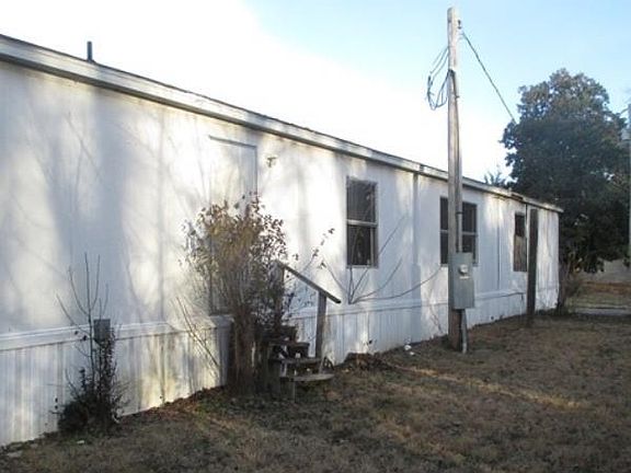 3rd image of 6512 N 425th Hwy