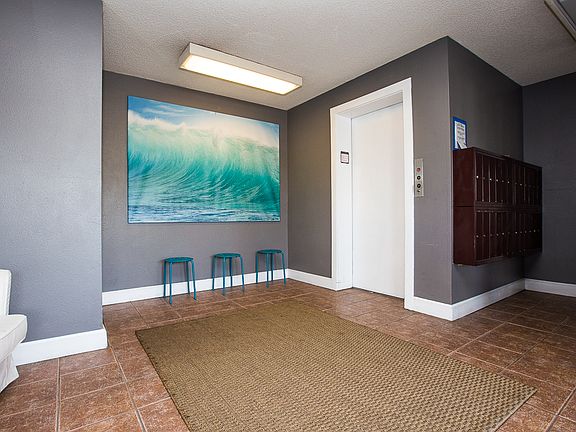 3rd image of 2500 E 4th St APT 303