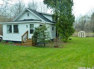 7941 Ontario Ave, Cicero, NY 13039