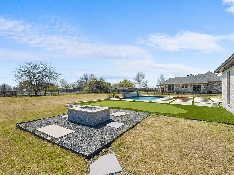 1110 Warwick Ct — Photo 52