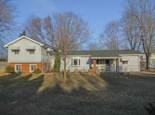 9825 Bunton Rd, Willis, MI 48191